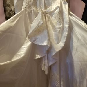 Vintage Wedding Dress